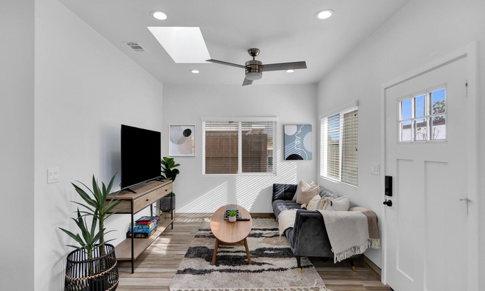 Garden Grove House | Newly Built, The Modern Disneyland Escape w/EV Charging, Near Convention Center