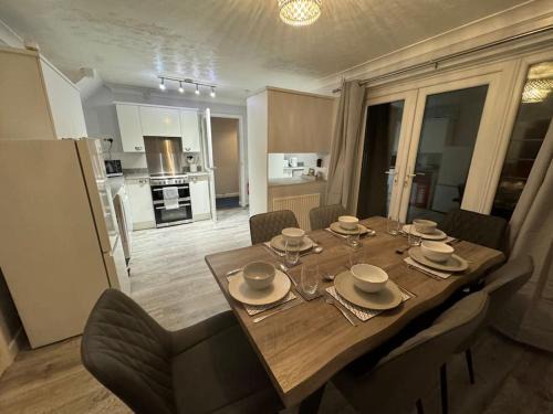 Capel St. Mary House | Newly refurbished 4 bed house