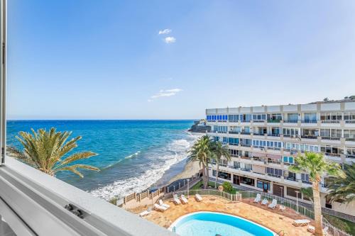 Playa del Aguila Apartment | Newly Refurbished Beachfront
