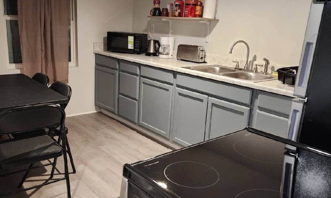 La Junta Apartment | Newly Remodeled Basement Studio!