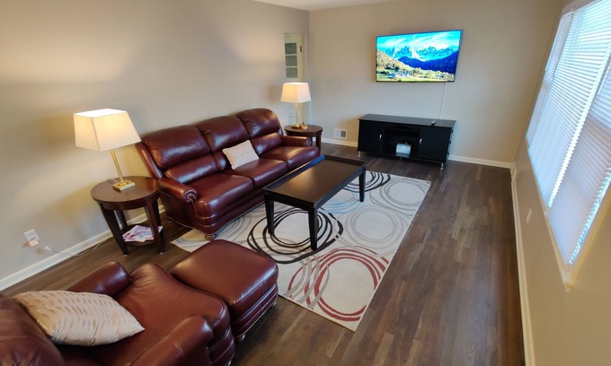 South Central Omaha House | Newly remodeled, comfy and neat
