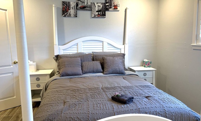 Pacific Grove House | Newly remodeled house steps to Monterey Bay and Cannery Row