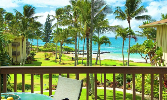 Wailua Condo | Newly Remodeled, Ocean View, Beachfront Paradise at Lae Nani