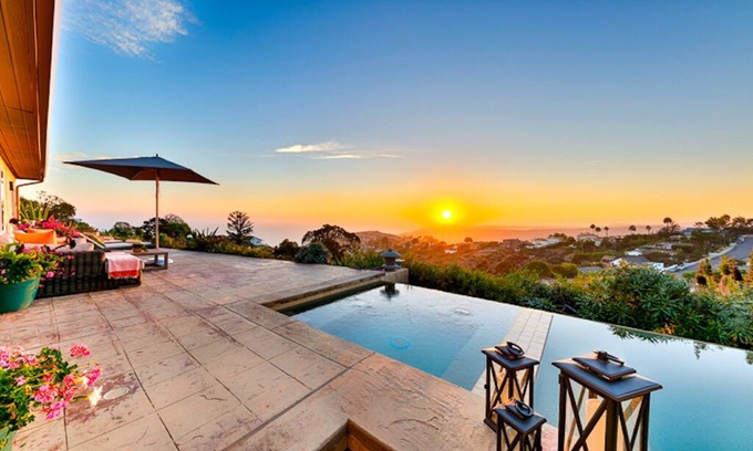 Top of the World House | Newly Renovated Laguna Beach Contemporary Home with Epic ocean views