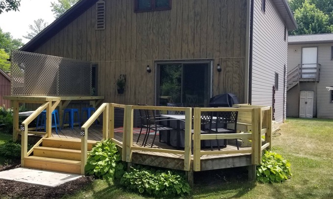 Fremont House | Newly renovated Wolf River home