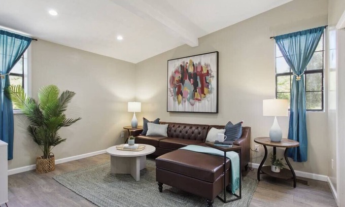 Port Royal House | nExperience USMC History: 10 min to Parris Island