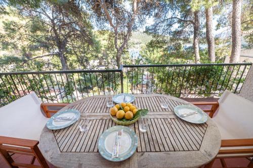 Poros Apartment | NG Happy Yard Cottage