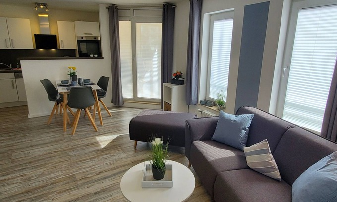 Bad Kreuznach Apartment | Nice 2-room apartment in the spa area - balcony, WiFi, TV, close to the city center