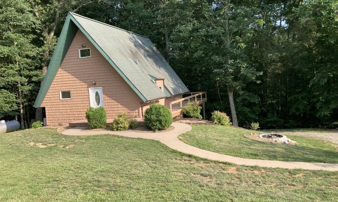 Schnellville Cabin | Nice A-Frame cabin located in an isolated area. Borders Patoka Lake property.