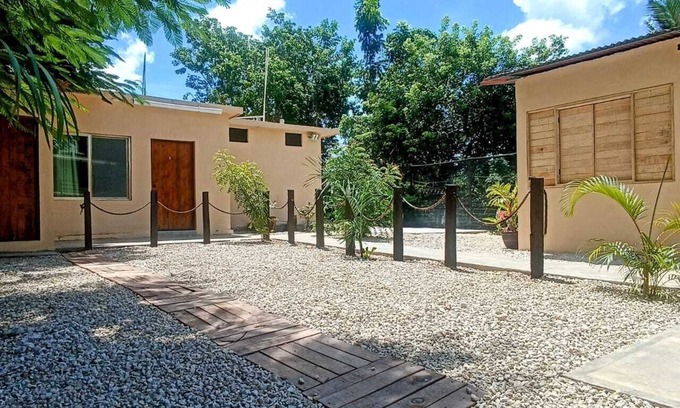 Diego Rojas Zapata House | Nice and quiet hotel to relax after a day at the lagoon