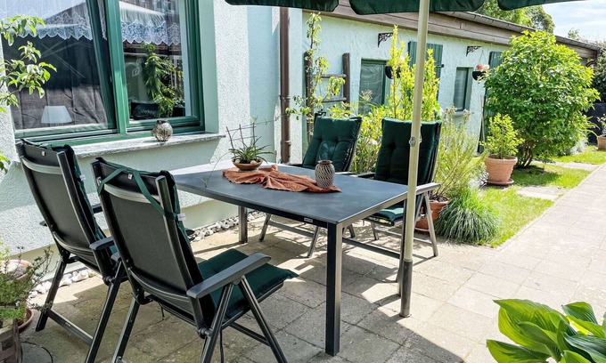 Gingst Apartment | Nice apartment for 4 people with WIFI, TV and terrace