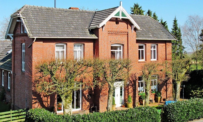 Oberndorf Apartment | Nice apartment for 2 people with WIFI, TV, patio and pets allowed