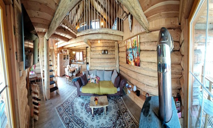 Klagenfurt-Wolfnitz Ski Chalet | Nice chalet in Klagenfurt with hot tub