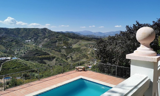 Iznate House | Nice country house with pool, stunning views and walking distance to the village