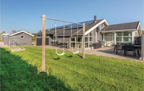 Hasmark Strand House | Nice Home In Otterup With Kitchen
