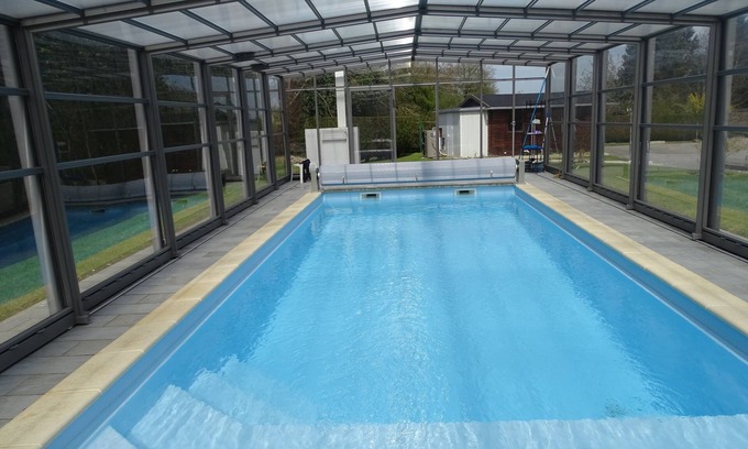 Verneusses Villa | Nice house with heated indoor pool