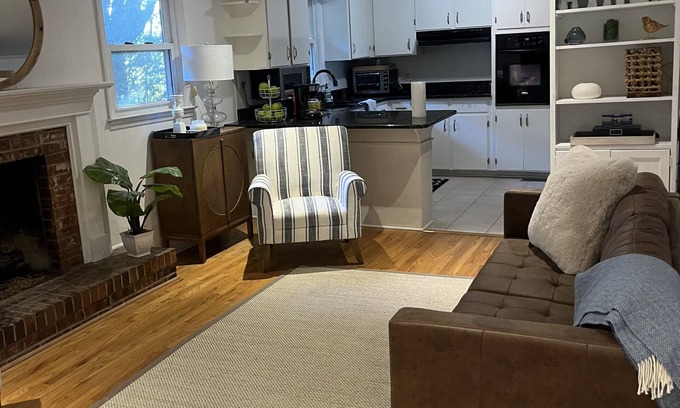 Aiken House | Nicely Furnished House in Aiken, South Carolina with lots of great amenities