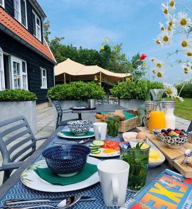 Den Burg Hotel | Nieuw Leven Texel