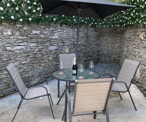 Londonderry House | No. 22