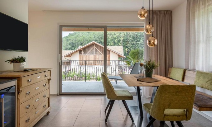 Berg/Monte Apartment | Nofnerhof Schloss Gandegg