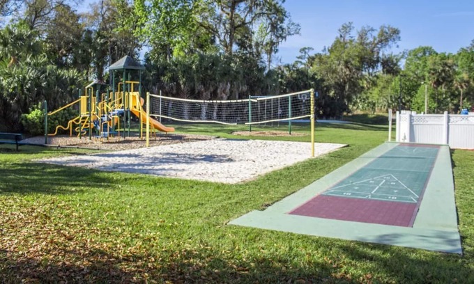 Mount Vernon House | Non-Smoking Triple Queen Room at FairBridge Inn Express Mt Vernon