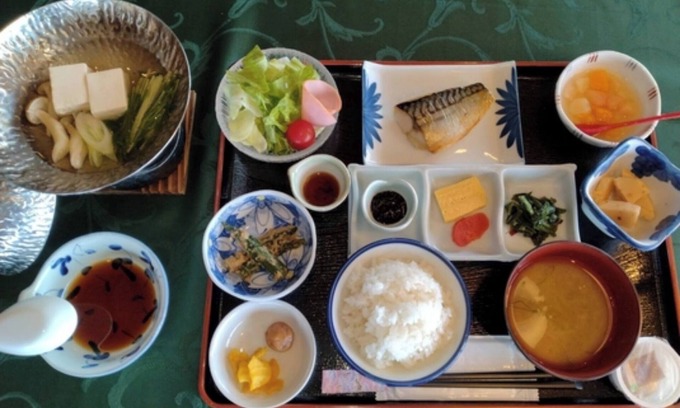 Rishirifuji-cho Hotel | Nonsmoking 2 people Main building Westernstyle twin room 2 meals included plan/Rishirigun Hokkaidō