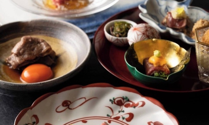 Higashiyama Hotel | Nonsmoking Deluxe King 2 meals included Meat/Kyoto Kyōto