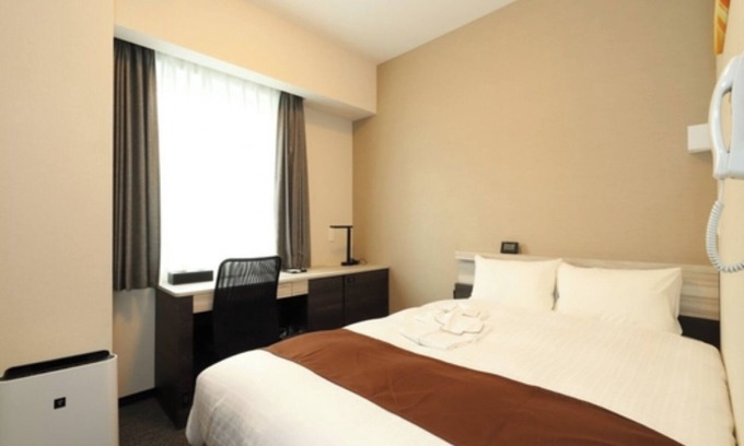 Higashishinsaibashi Hotel | Nonsmoking Standard Double Room Room only/Osaka Ōsaka