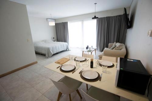 Nordelta Apartment | NORDELTA- Departamento con Terraza Privada, Cochera Cubierta, Gym y Piscina