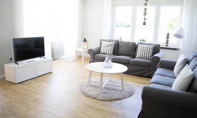 West Husum Apartment | Nordic * Holiday apartment on the North Sea * At home by the sea