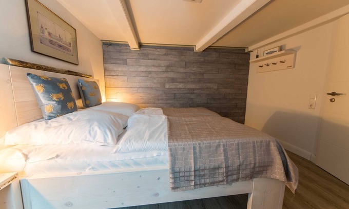 Bredstedt House | Nordic Lighthouse - Vacation Home Nordic Lighthouse