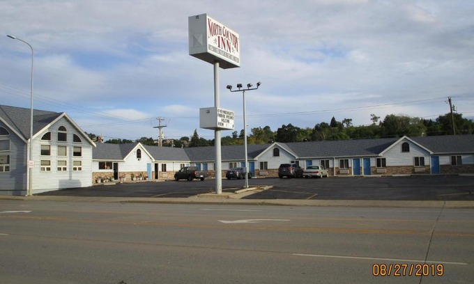 Mandan Hotel | North Country Inn & Suites