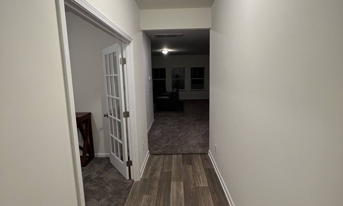 New Market House | Northeast Huntsville House with 4 Bedrooms