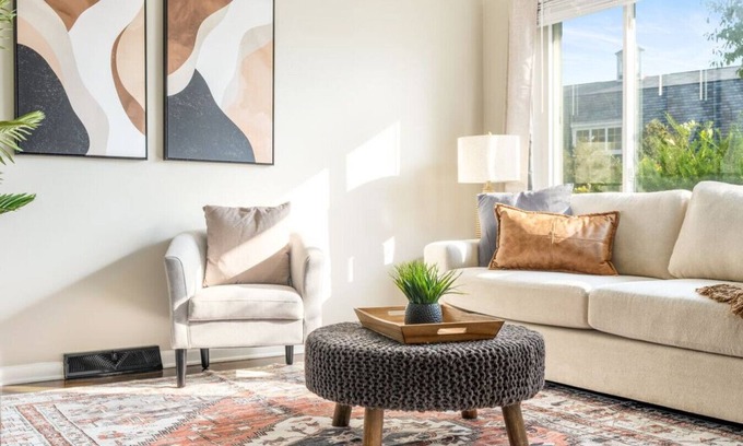 Columbus House | Northland Nest- 2BR, 1 BA, 1 Garage