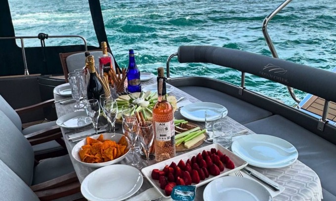 Bebek Boat Rental | nova yachting