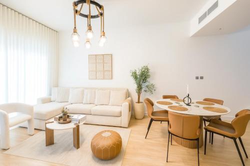 Abu Dhabi Villa | Noya Yas Island Luxury Retreat 5 Star Stay