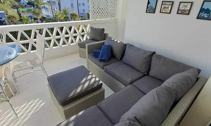 Marbella Apartment | Nuevo!5 Minutos de la Playa Puerto Banus,marbella.edif. Playas del Duque,3 hab
