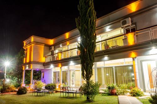 Villa Parque Siquiman Hotel | Nuevo Hotel Carmel