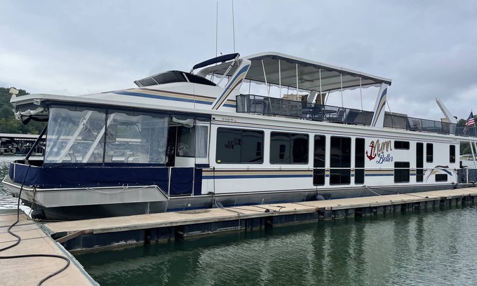 New Tazewell Boat Rental | NUNN-BETTER FLOAT HOUSE NORRIS LAKE