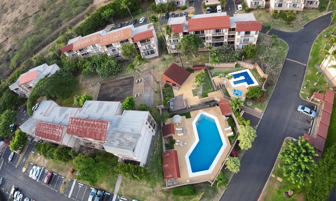 Makaha Valley Condo | OAHU Resort Getaway, Beach Close, Guard Gated, Pools, Spas, Tennis, Pickle Ball!