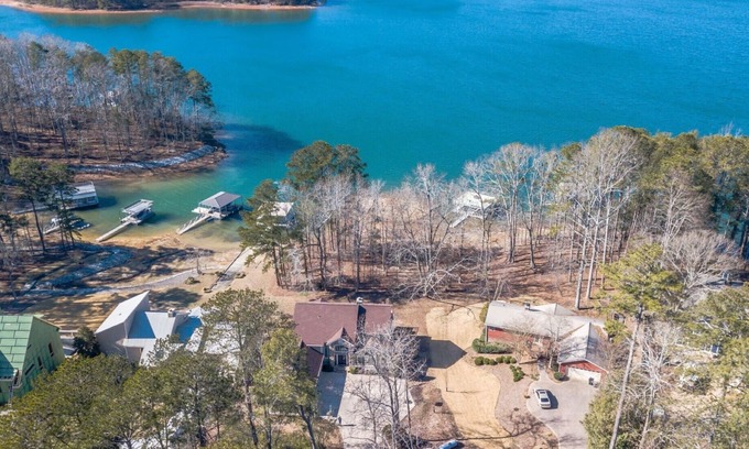 Cumming House | Oasis - Lakefront, Open Floorplan, Boat Dock