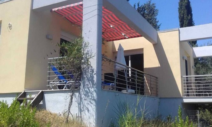 Termenades House | Oasis of well-being in the midst of ater olive and cypress trees