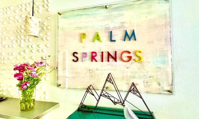 Palm Springs Condo | OASIS RESORT Remodeled Condo has 2 King suites, pools, tennis, pickleball & more