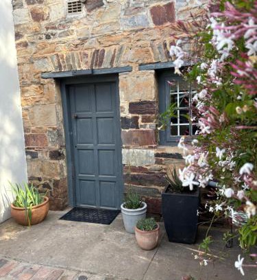 Grahamstown Apartment | Oatlands Cottages
