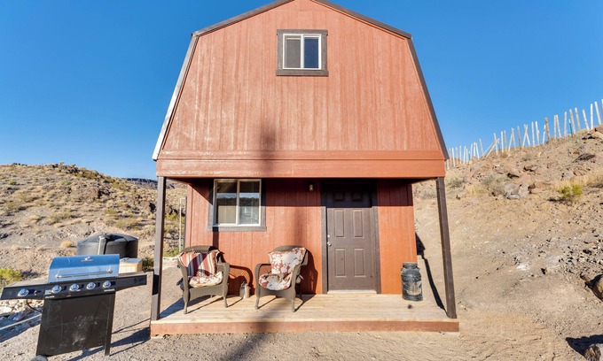 Golden Valley Apartment | Oatman Studio w/Fire Pit Near Bullhead City!