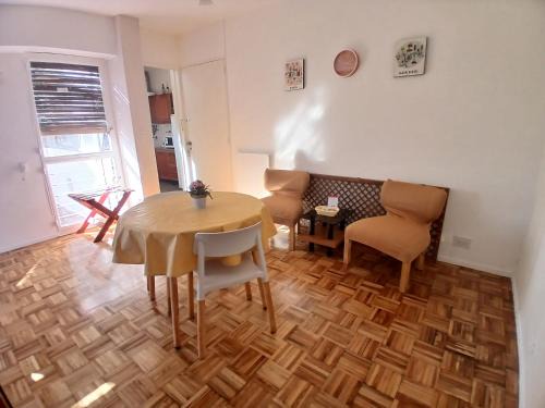 Comuna 11 Apartment | Obelisco 10