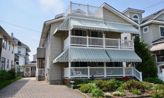 Gardens Apartment | OC19 Morningside-1