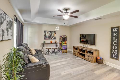 Fellowship House | Ocala Retreat 4 Mi to World Equestrian Center!