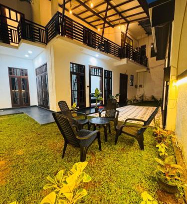 Kamburugamuwa Hotel | Ocean Bliss Villa Mirissa