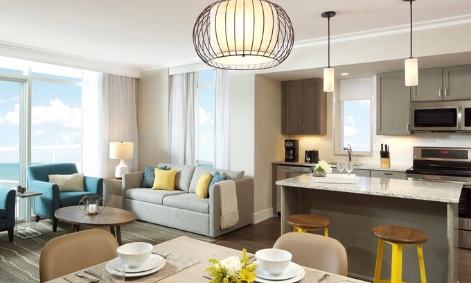 Downtown Myrtle Beach Hotel | Ocean Enclave, a Hilton Grand Vacations Club.